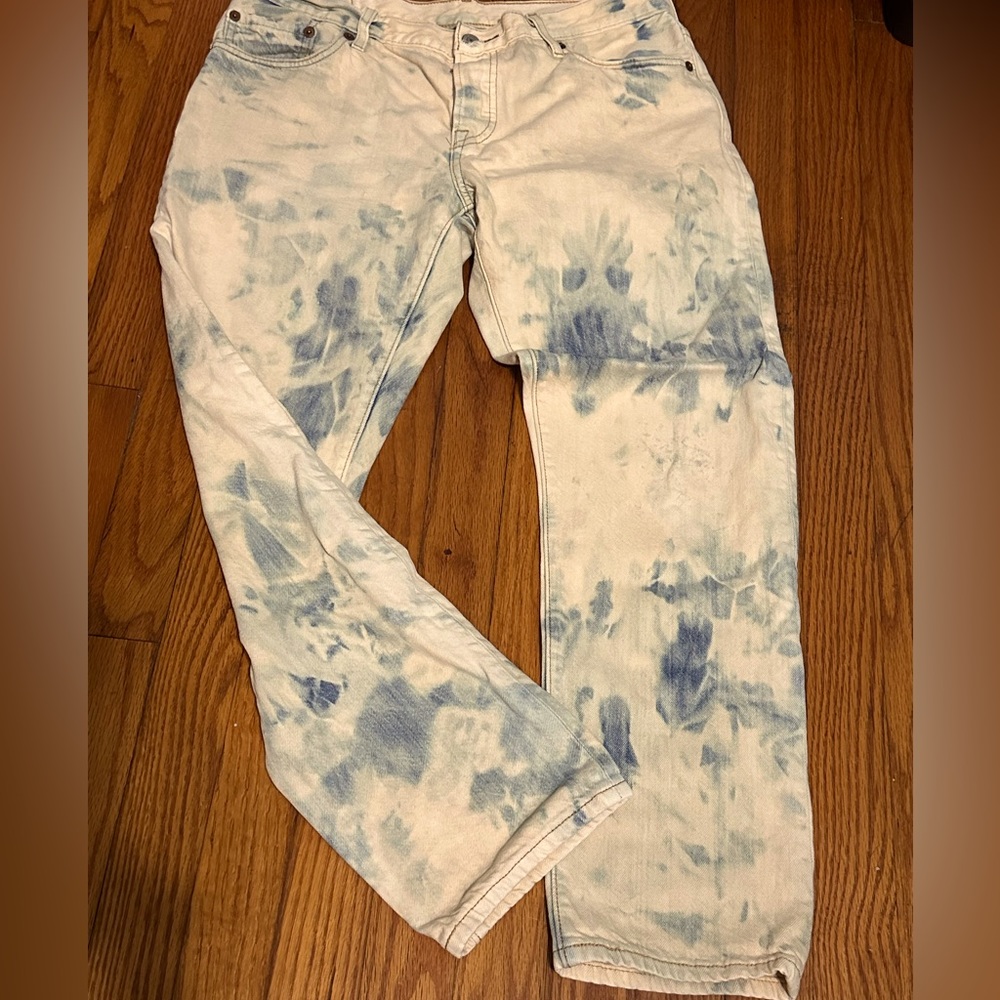 Stylish Tie-Dye Boyfriend Jeans